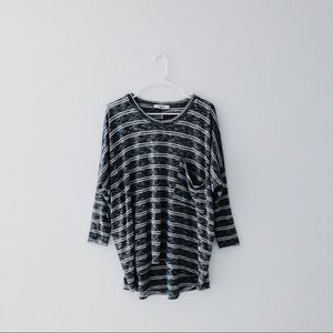 Soft thin knit pullover